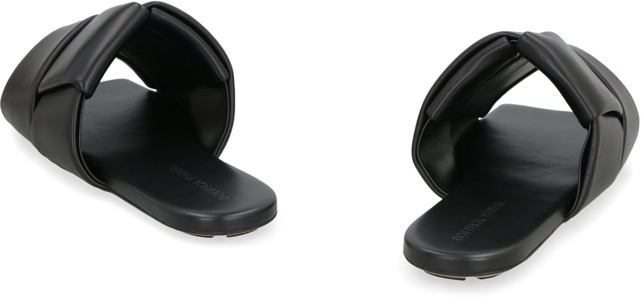 Bottega Veneta Patch leather mules Zwart