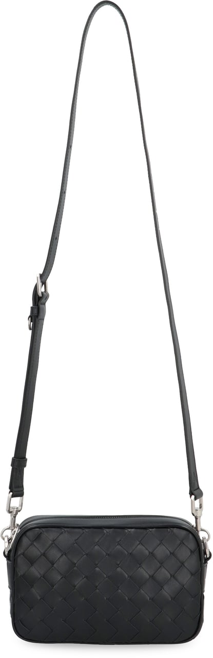 Bottega Veneta Leather mini camera bag Zwart