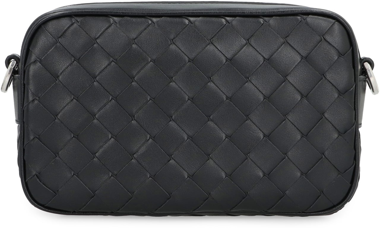 Bottega Veneta Leather mini camera bag Zwart