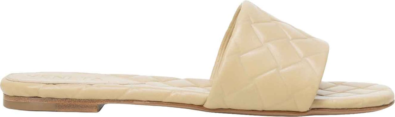 Bottega Veneta Amy Leather Sandals Beige