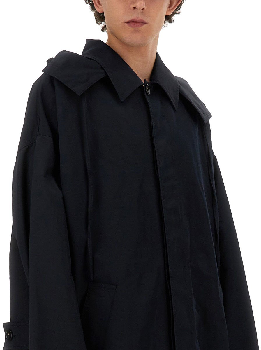 Bottega Veneta Hooded Trench Coat with Streamlined Silhouette Zwart