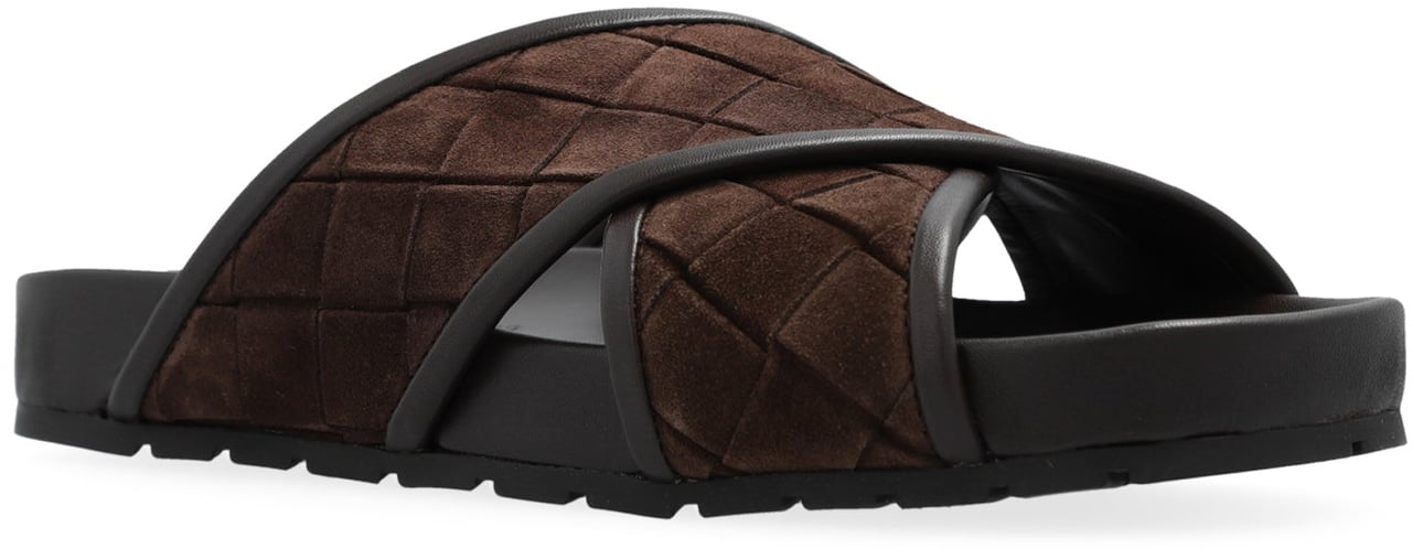 Bottega Veneta Tarik Criss Cross Sandal Bruin