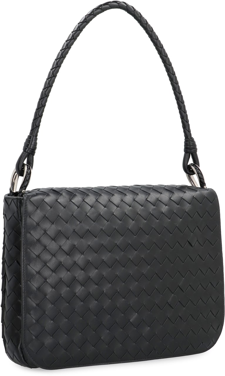 Bottega Veneta Swing leather messenger bag Zwart