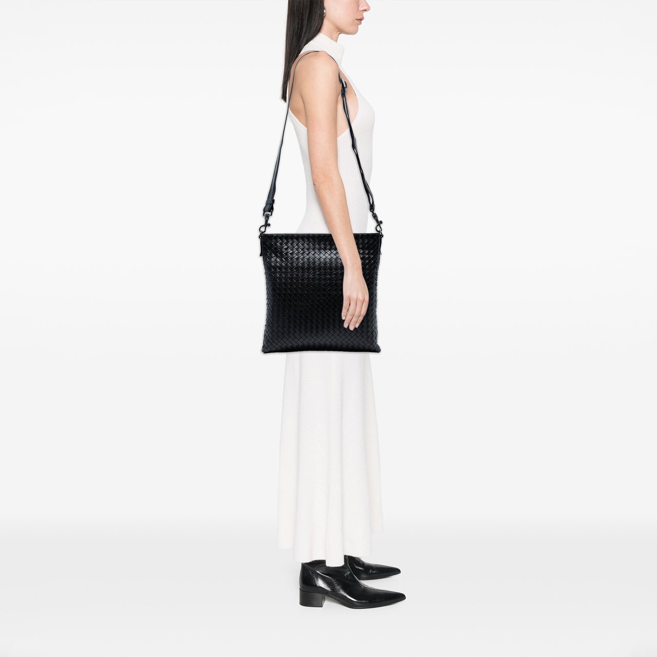 Bottega Veneta Nappa Intrecciato VN Crossbody Zwart