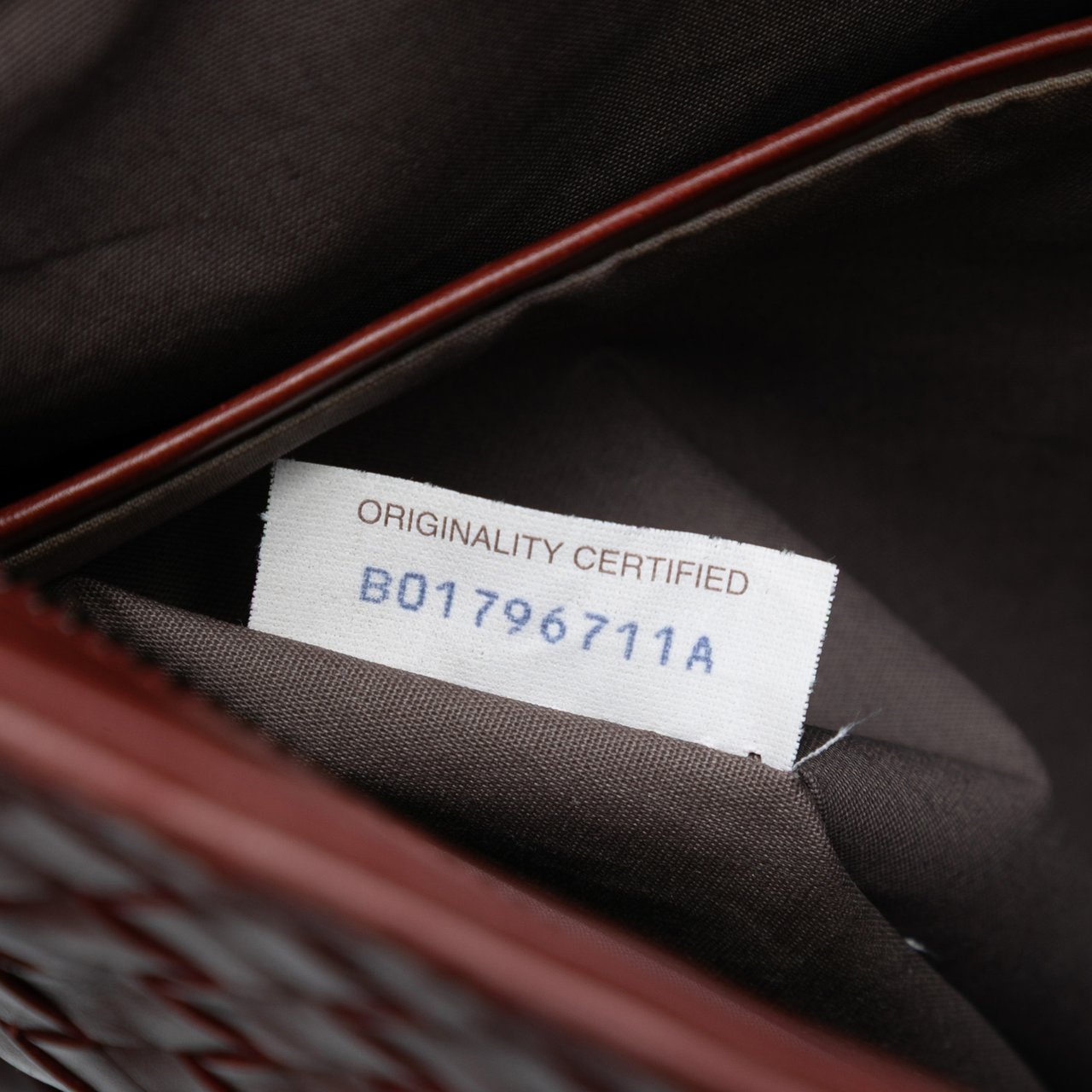 Bottega Veneta Nappa Intrecciato Crossbody Rood