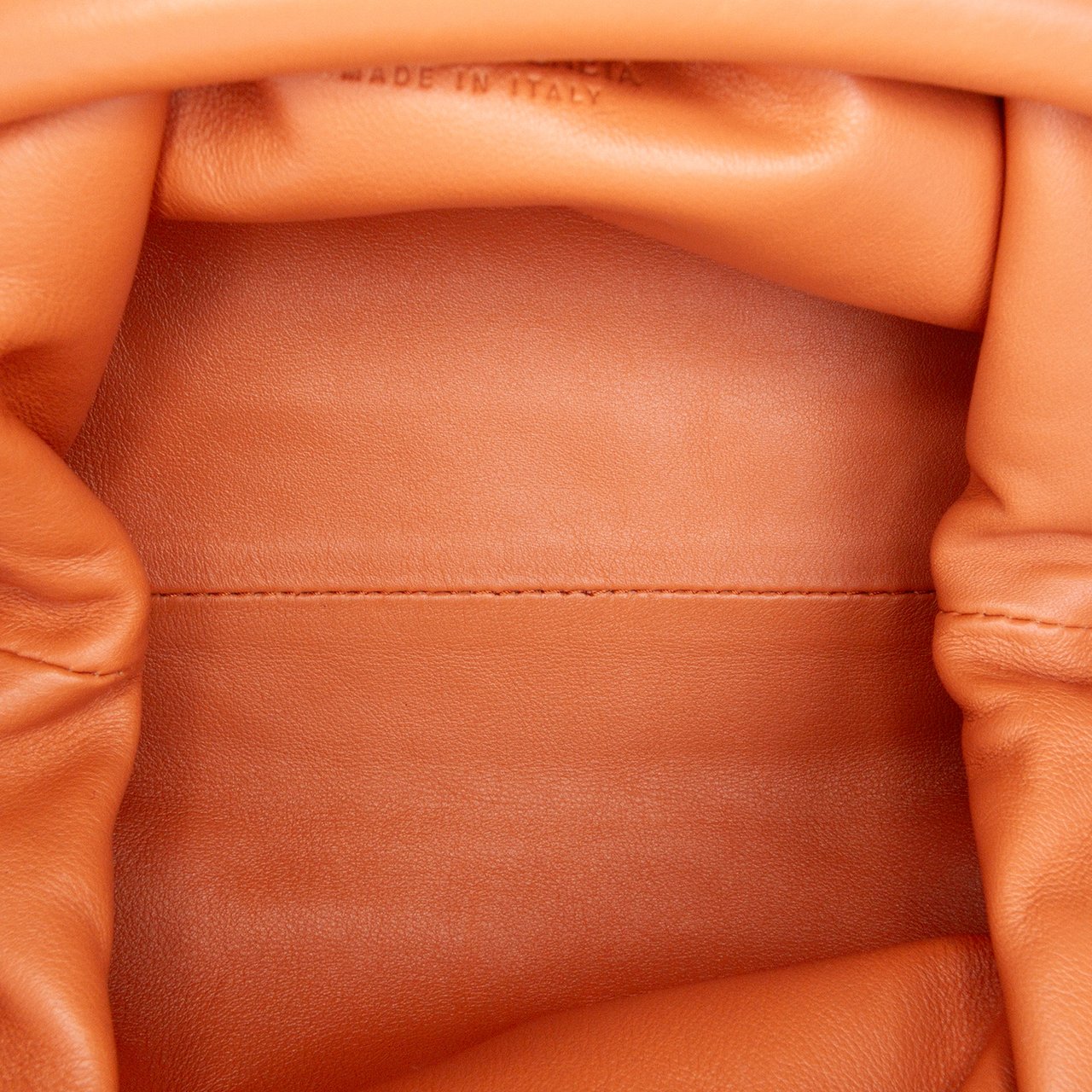 Bottega Veneta Lambskin The Mini Pouch Crossbody Oranje