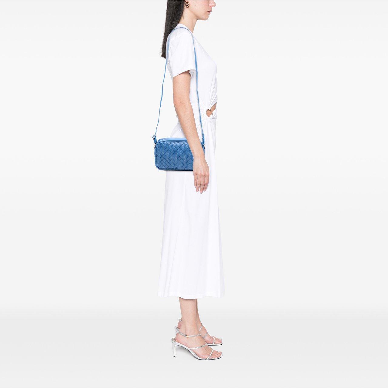 Bottega Veneta Small Nappa Intrecciato Camera Bag Blauw