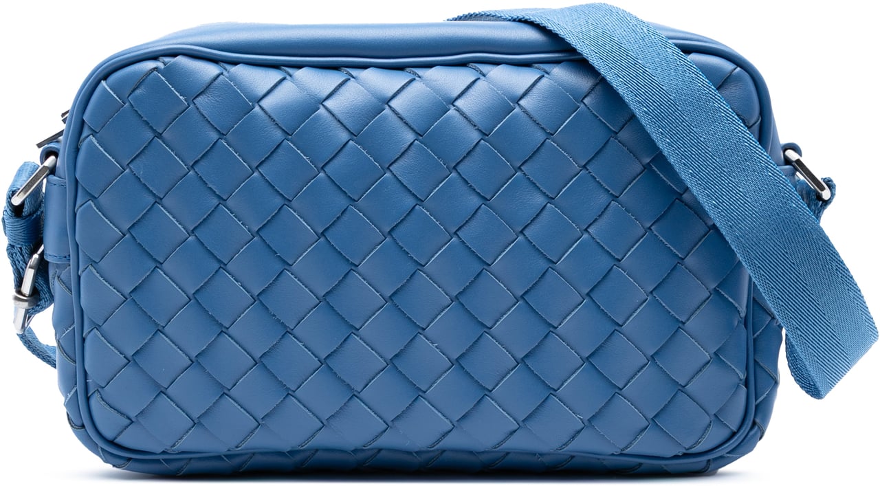 Bottega Veneta Small Nappa Intrecciato Camera Bag Blauw