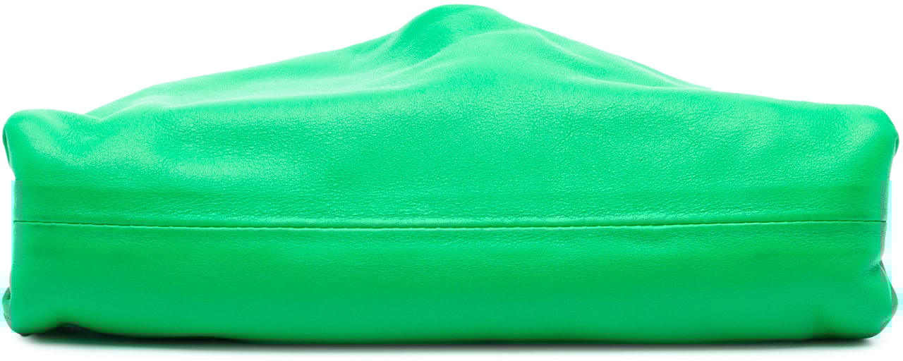 Bottega Veneta Lambskin The Mini Pouch Crossbody Groen