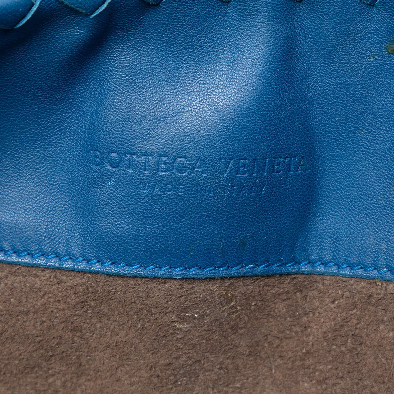 Bottega Veneta Nappa Intrecciato Flap Satchel Blauw