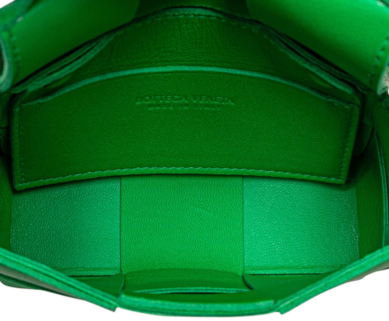 Bottega Veneta Candy Nappa Intrecciato Cassette Crossbody Groen
