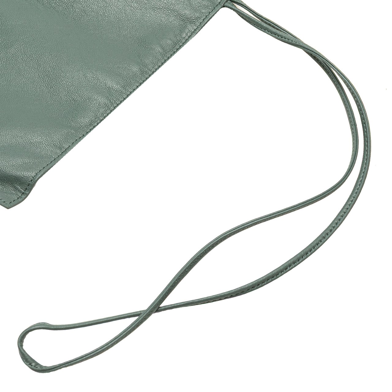 Bottega Veneta Lambskin Maxi Intrecciato Tote Grijs