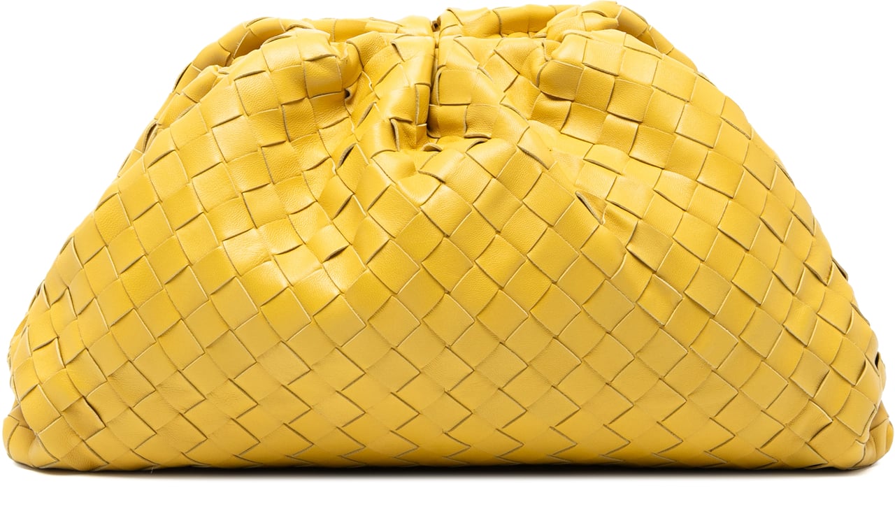 Bottega Veneta Nappa Intrecciato The Pouch Geel