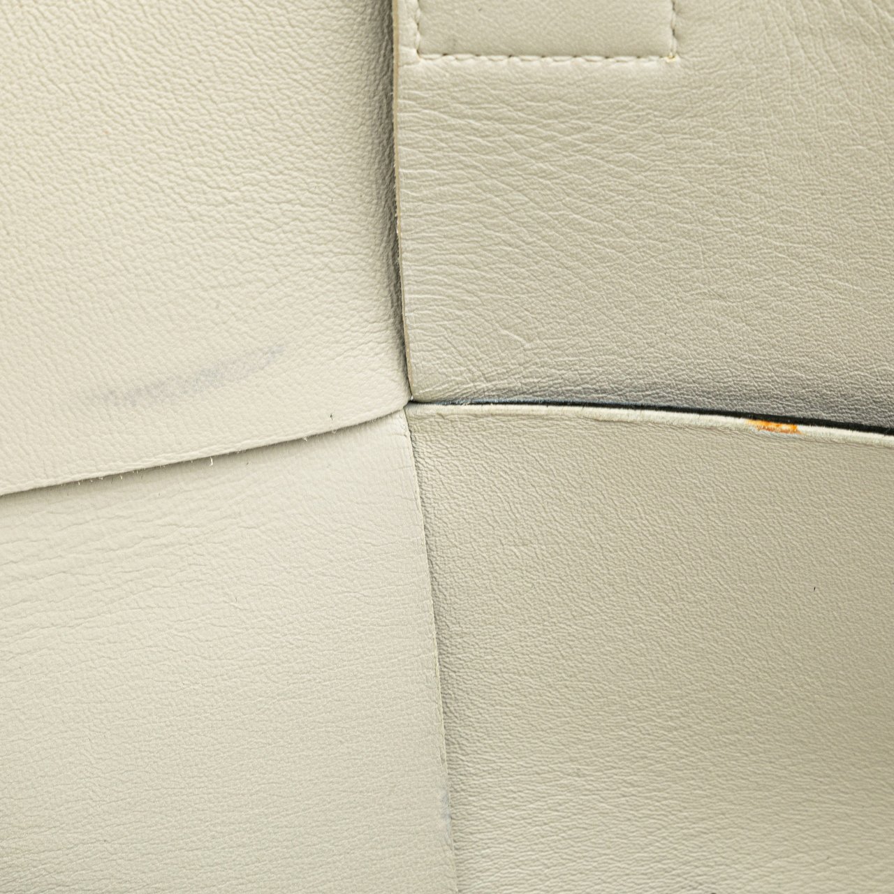 Bottega Veneta Small Nappa Maxi Intrecciato Arco Tote Zwart