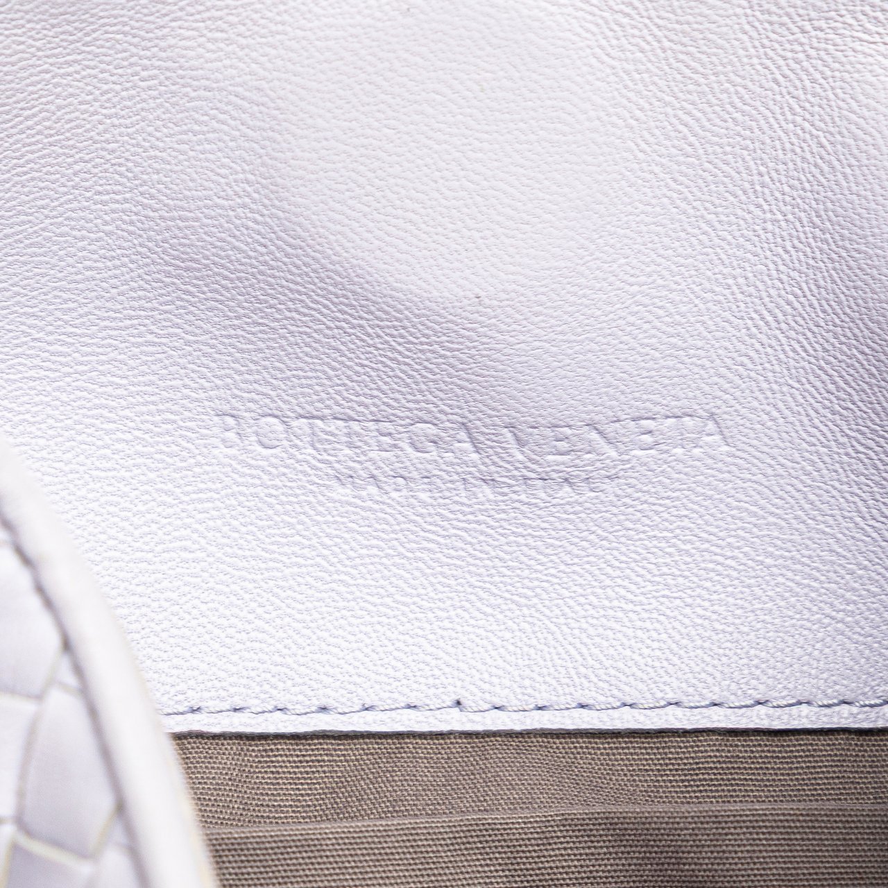 Bottega Veneta Nappa Intrecciato Parachute Tote Paars