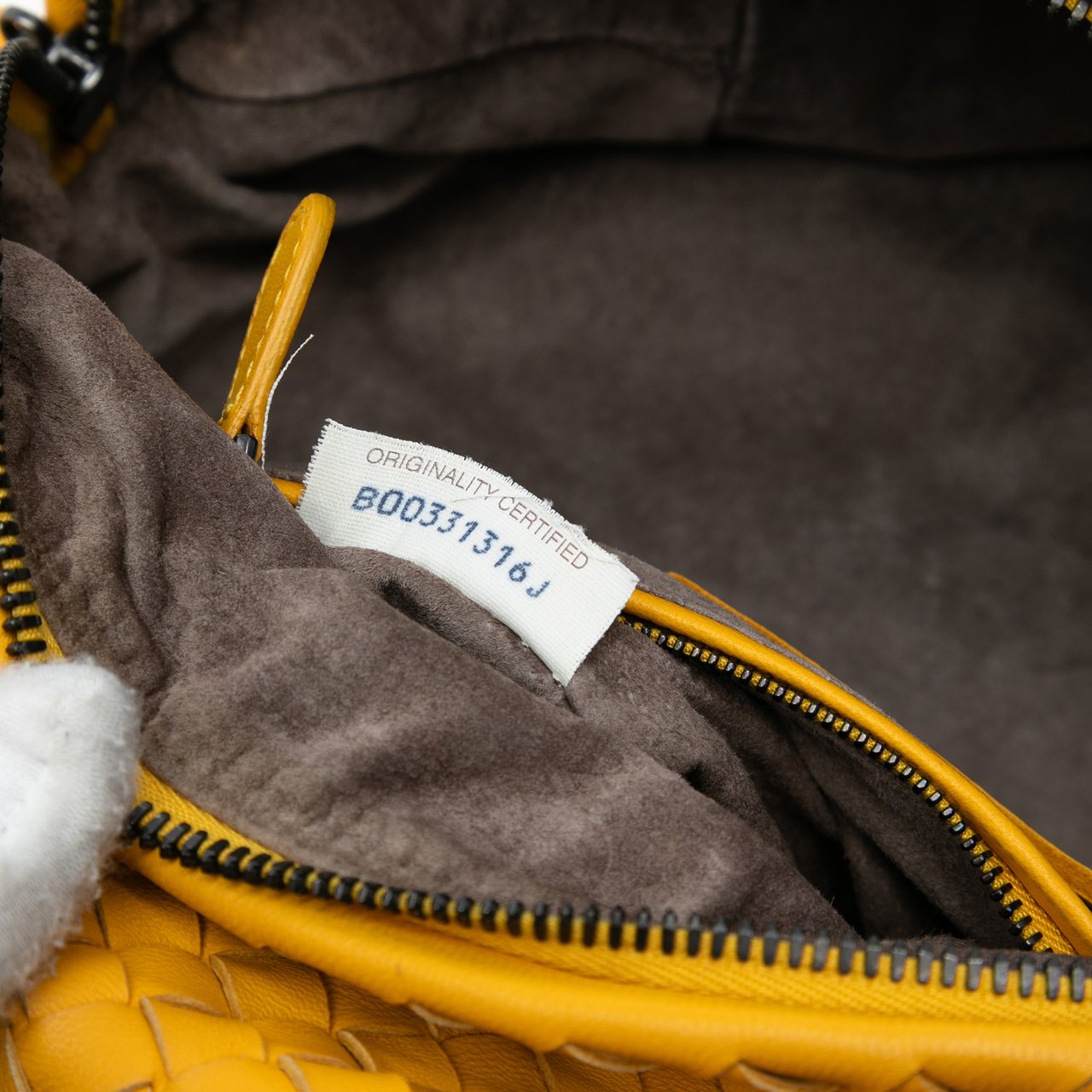 Bottega Veneta Nappa Intrecciato Cube Crossbody Geel