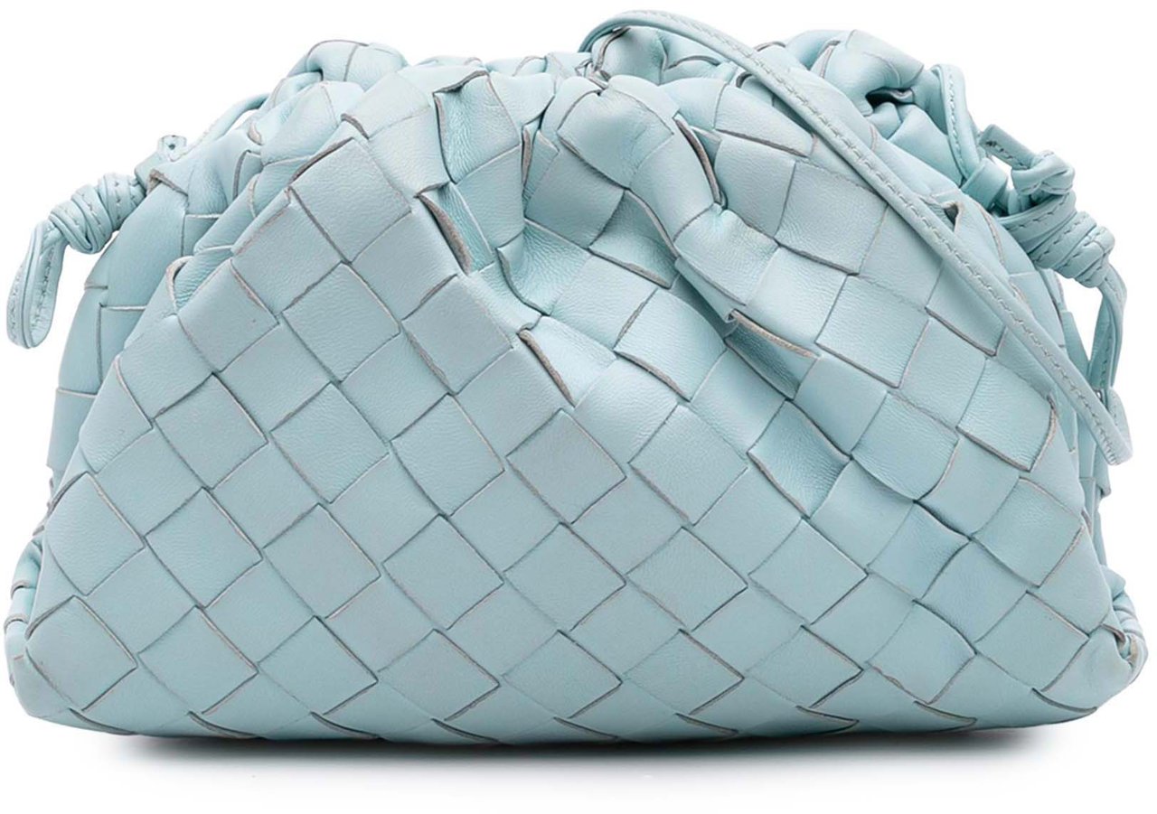 Bottega Veneta Nappa Intrecciato The Mini Pouch Crossbody Blauw