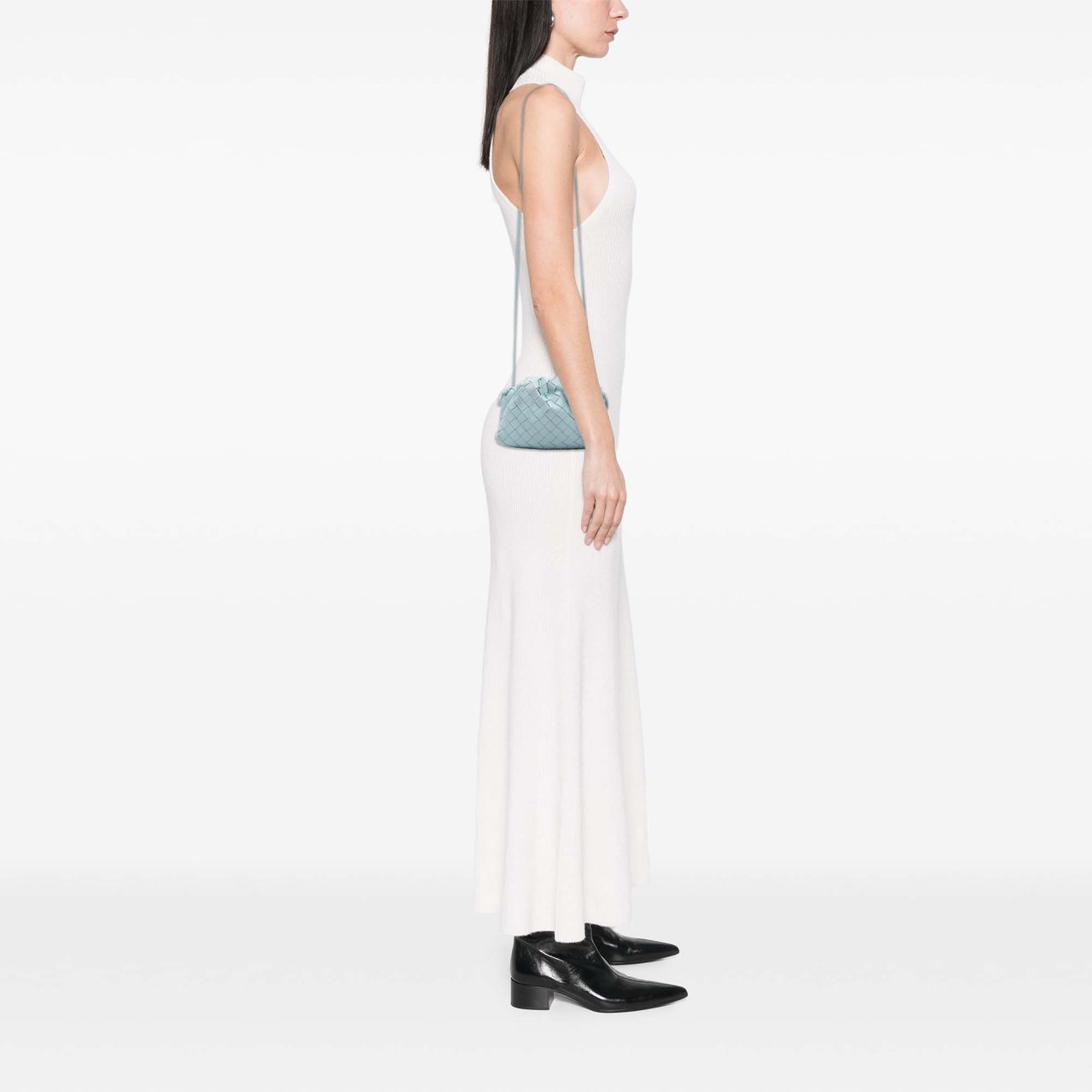 Bottega Veneta Nappa Intrecciato The Mini Pouch Crossbody Blauw