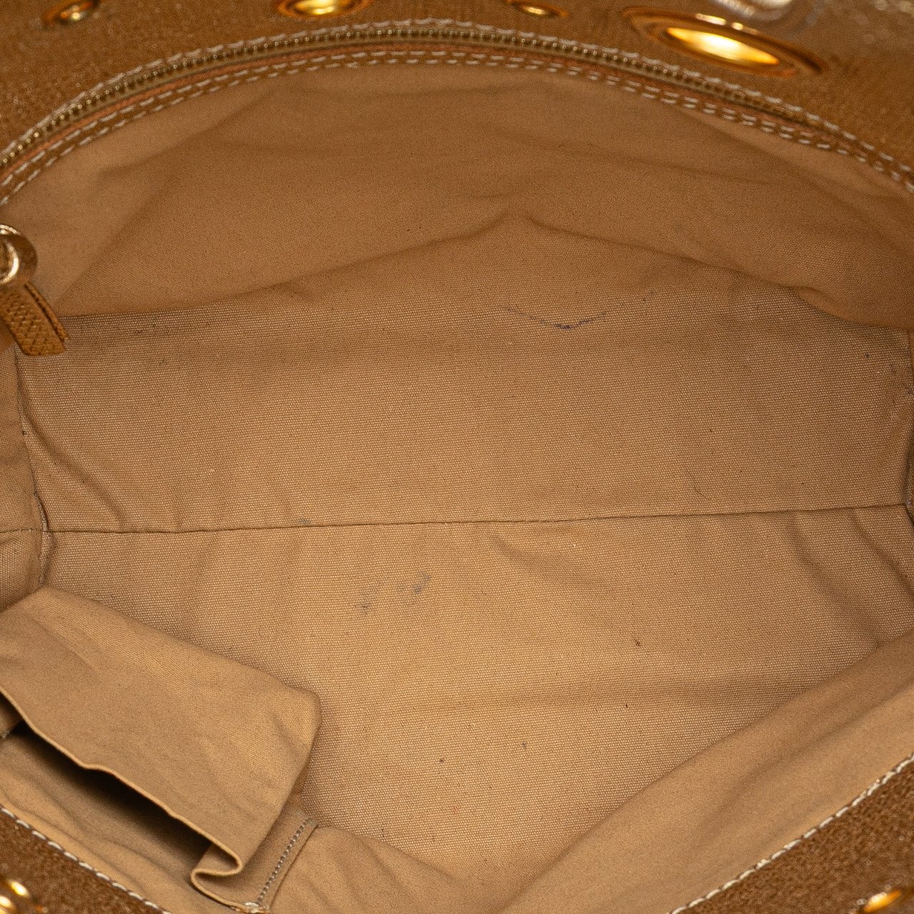 Bottega Veneta Calfskin Intrecciato Grommet Handbag Goud