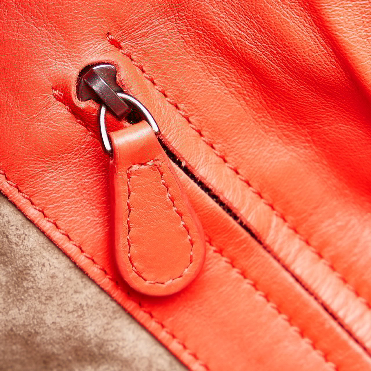 Bottega Veneta Intrecciato Trim Handbag Rood
