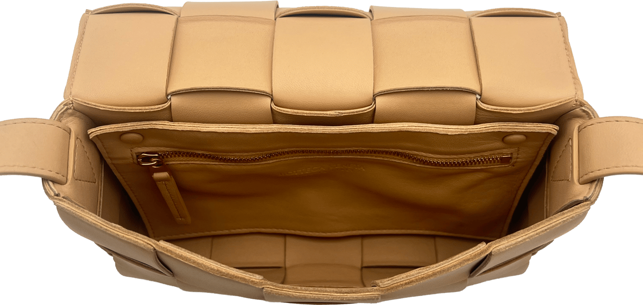 Bottega Veneta Bottega Veneta Cassette - Almond Beige