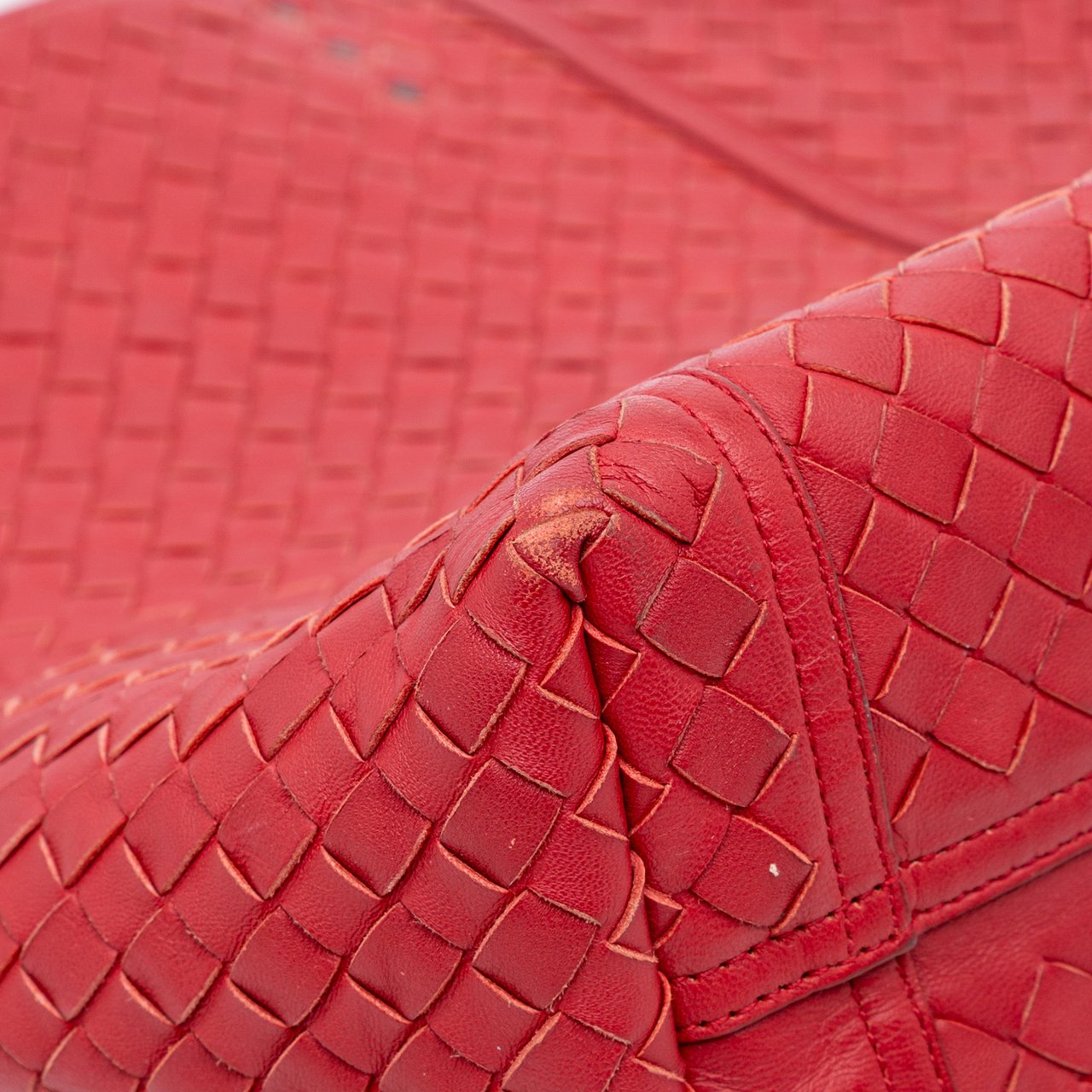 Bottega Veneta Nappa Intrecciato Tote Rood