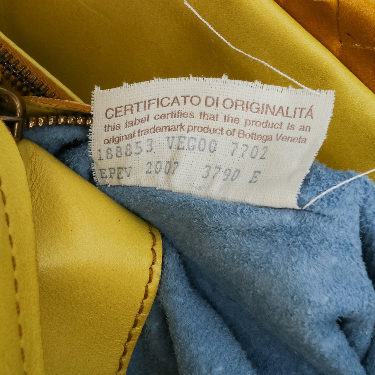 Bottega Veneta Leather Intrecciato Tote Geel