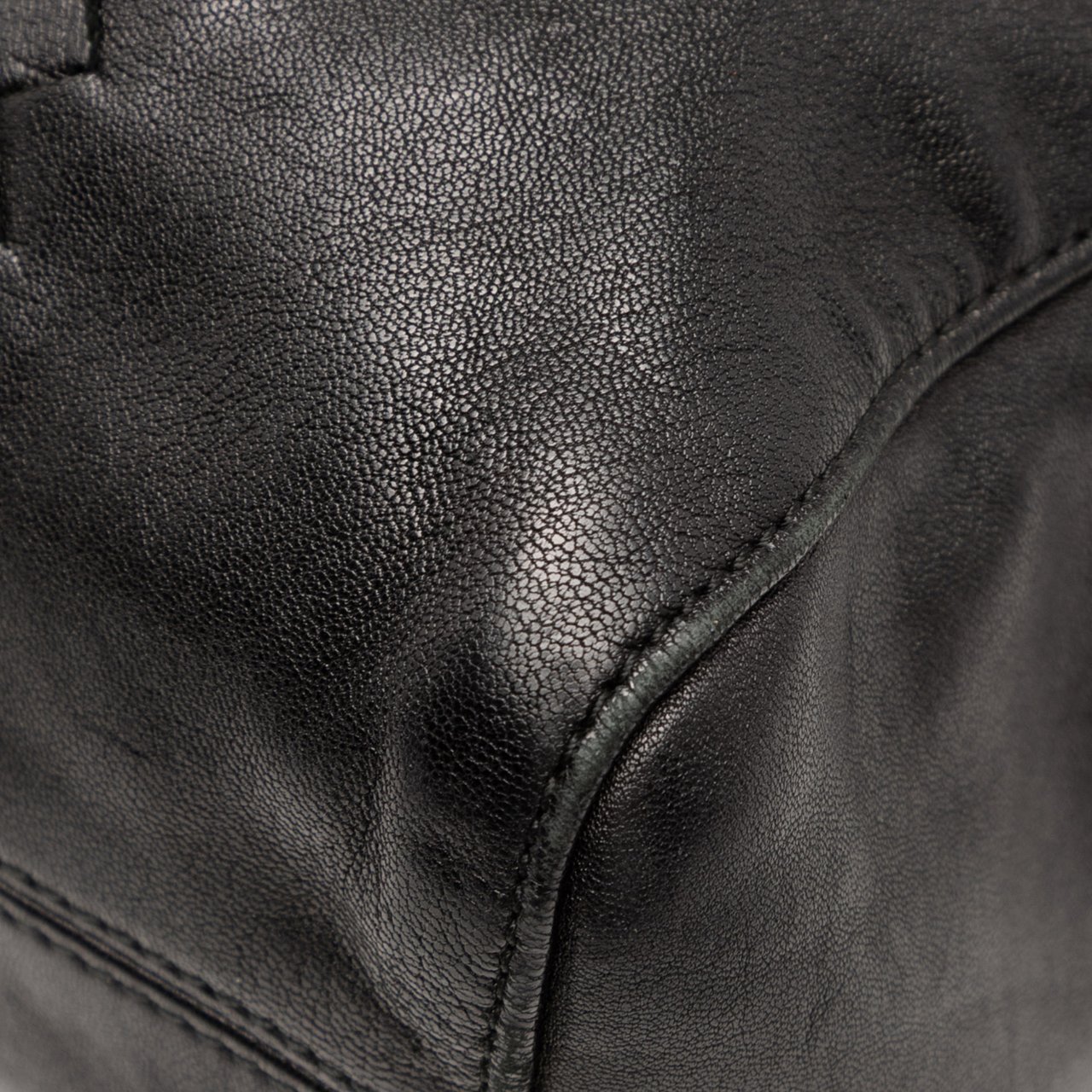 Bottega Veneta Nappa Intrecciato Vertical Convertible Satchel Zwart