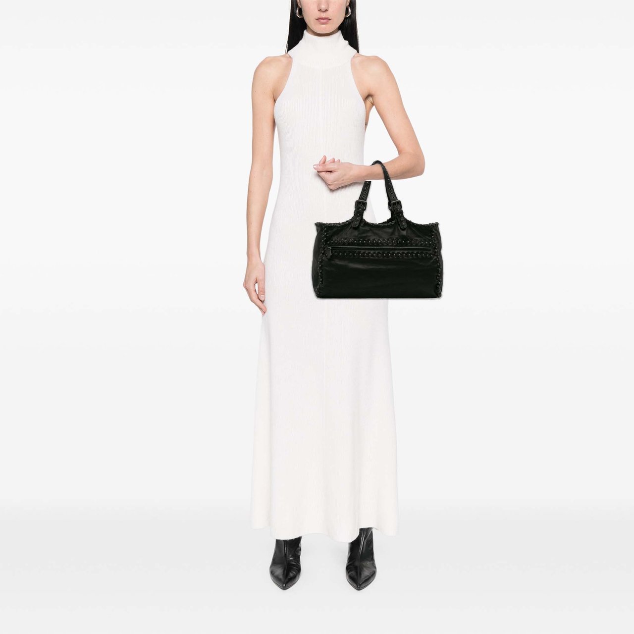 Bottega Veneta Studded Leather Tote Zwart