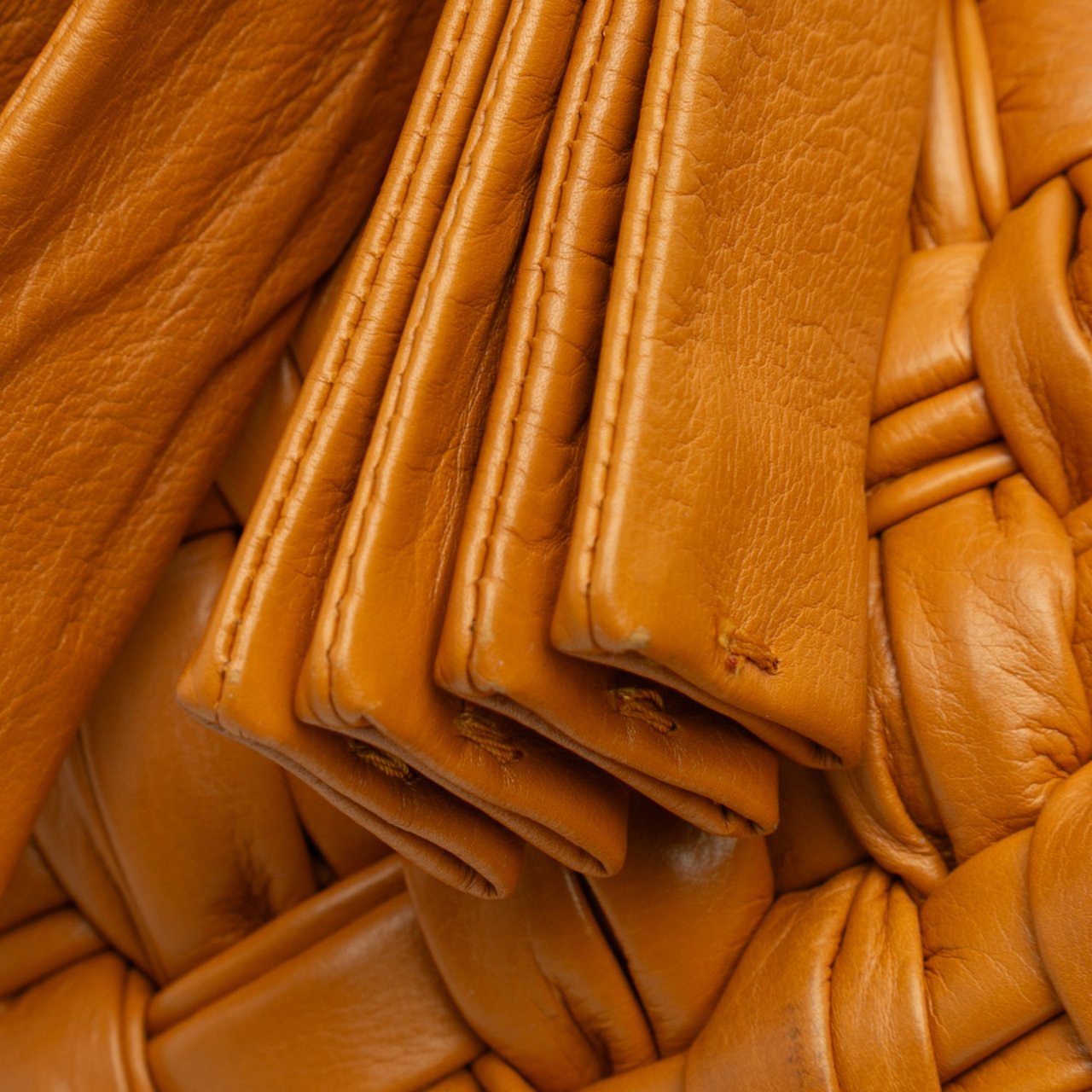 Bottega Veneta Small Calfskin Intreccio Kalimero Bucket Bag Bruin