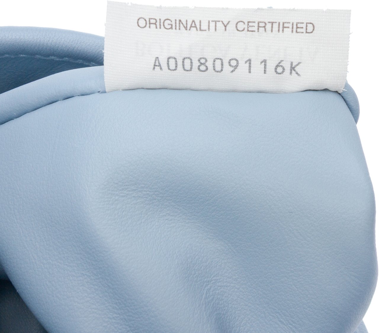 Bottega Veneta Small Calfskin Intrecciato Hop Hobo Blauw