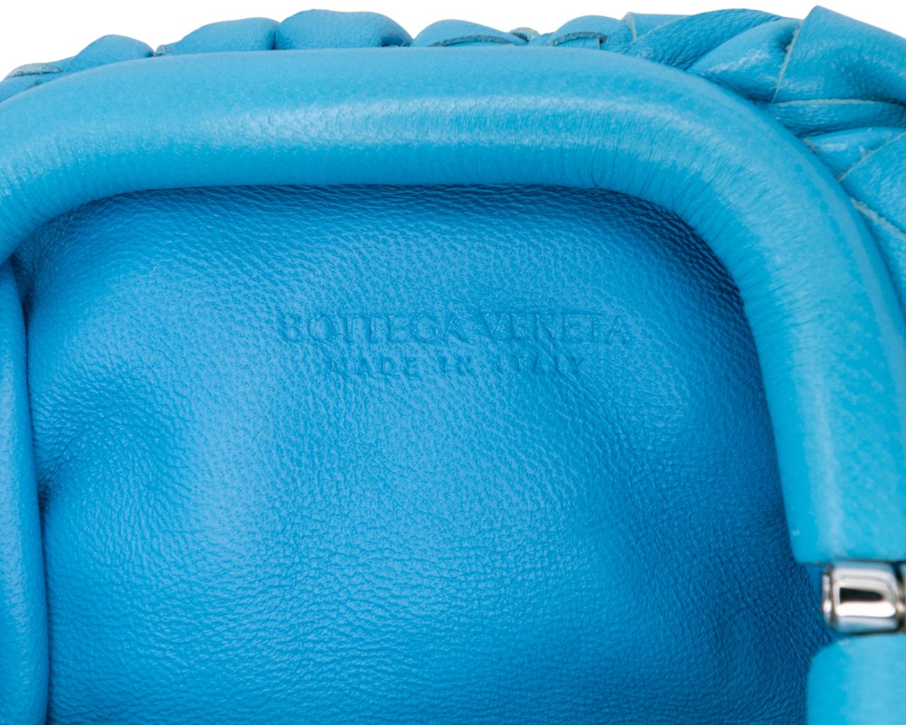 Bottega Veneta Nappa Intrecciato The Extra Mini Pouch Crossbody Blauw