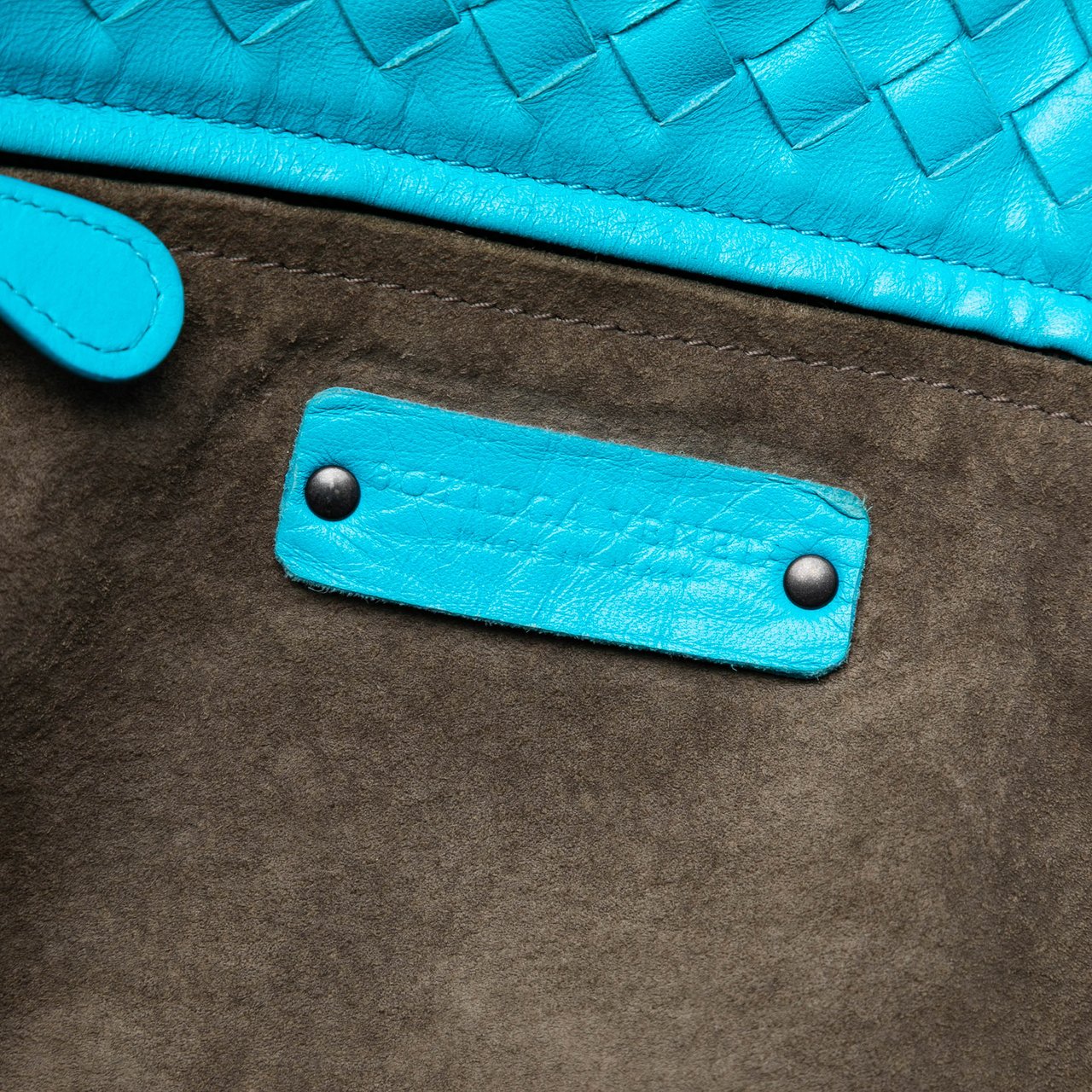 Bottega Veneta Medium Nappa Intrecciato Garda Tote Blauw