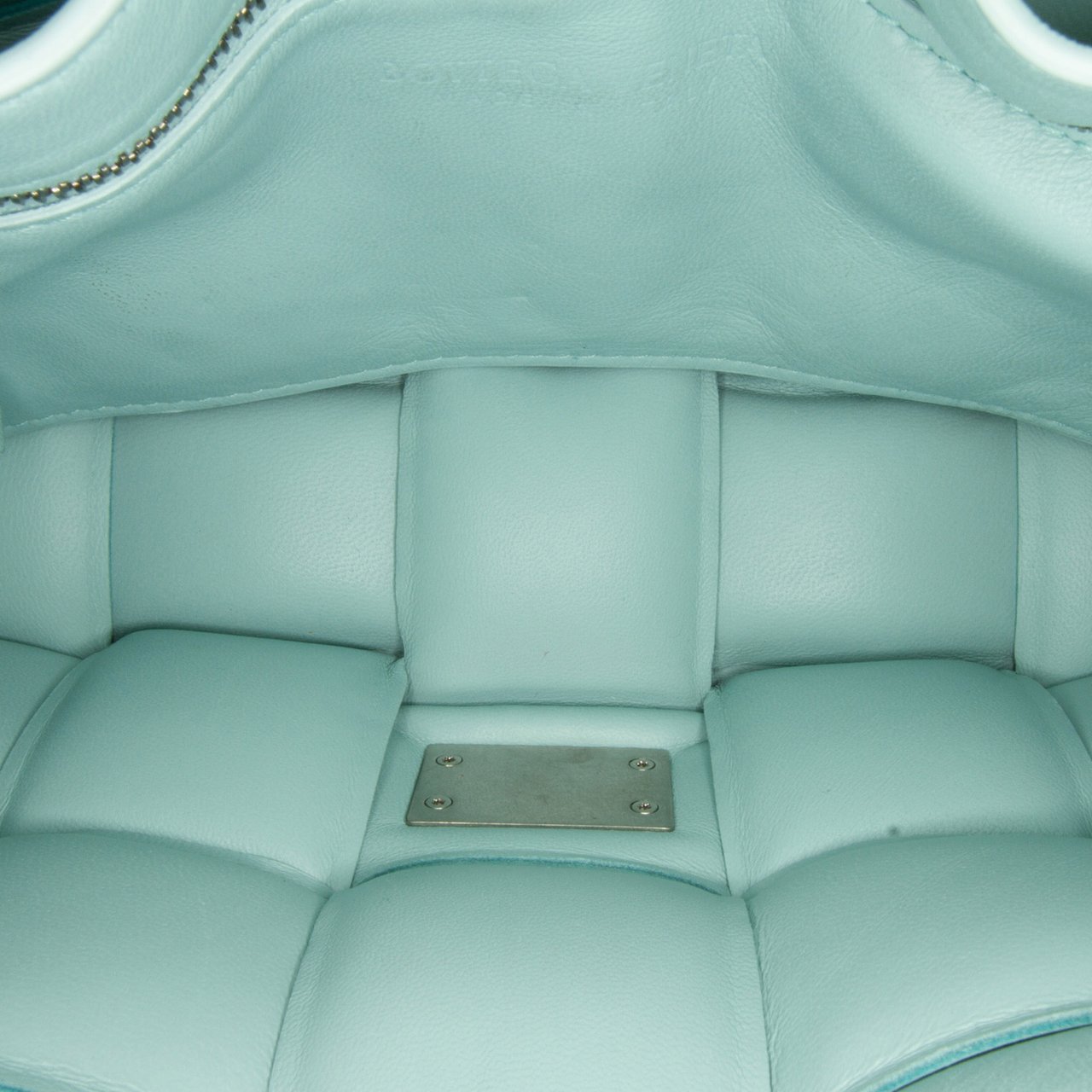 Bottega Veneta Nappa Intrecciato Padded Cassette Crossbody Blauw