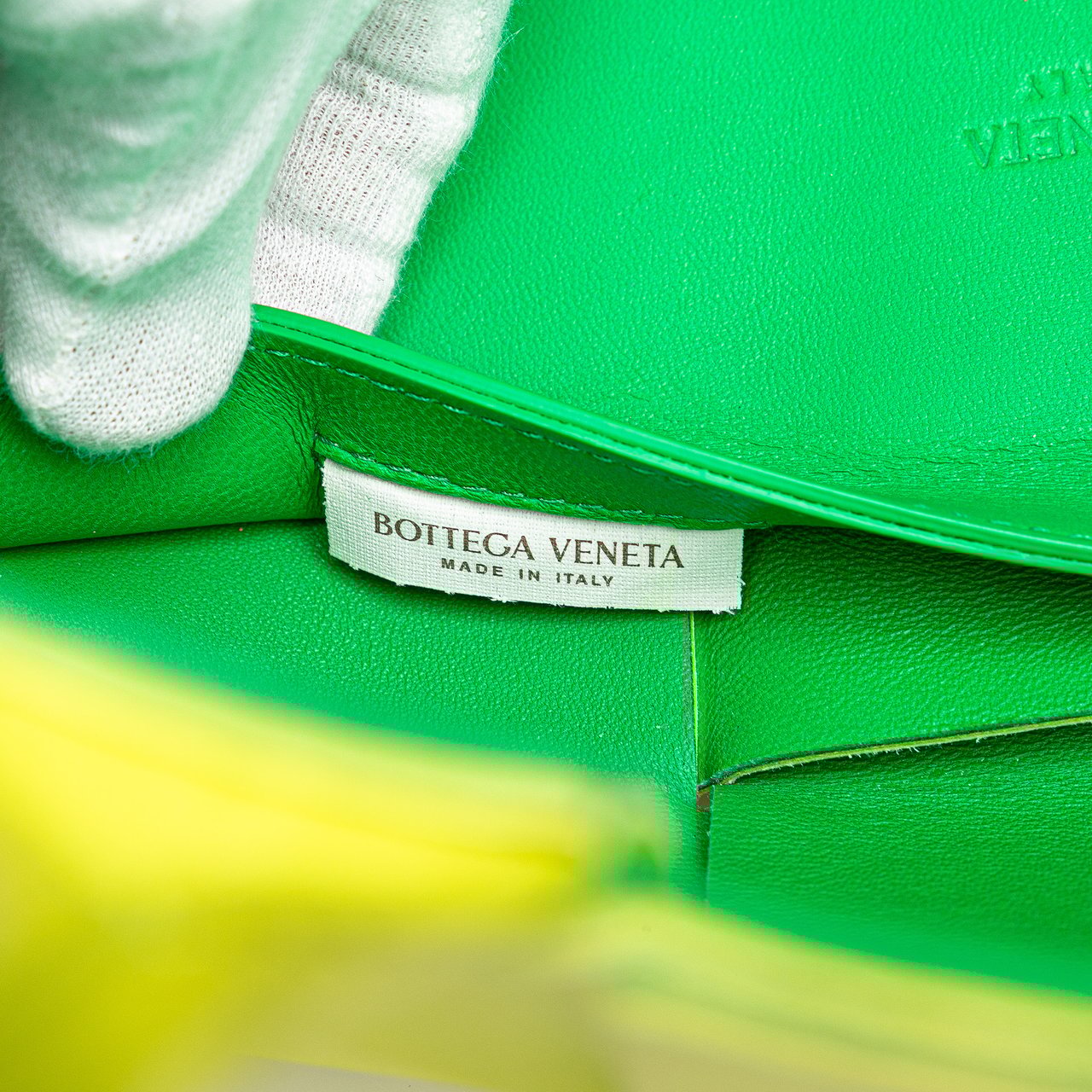 Bottega Veneta Small Nappa Maxi Intrecciato Arco Tote Geel