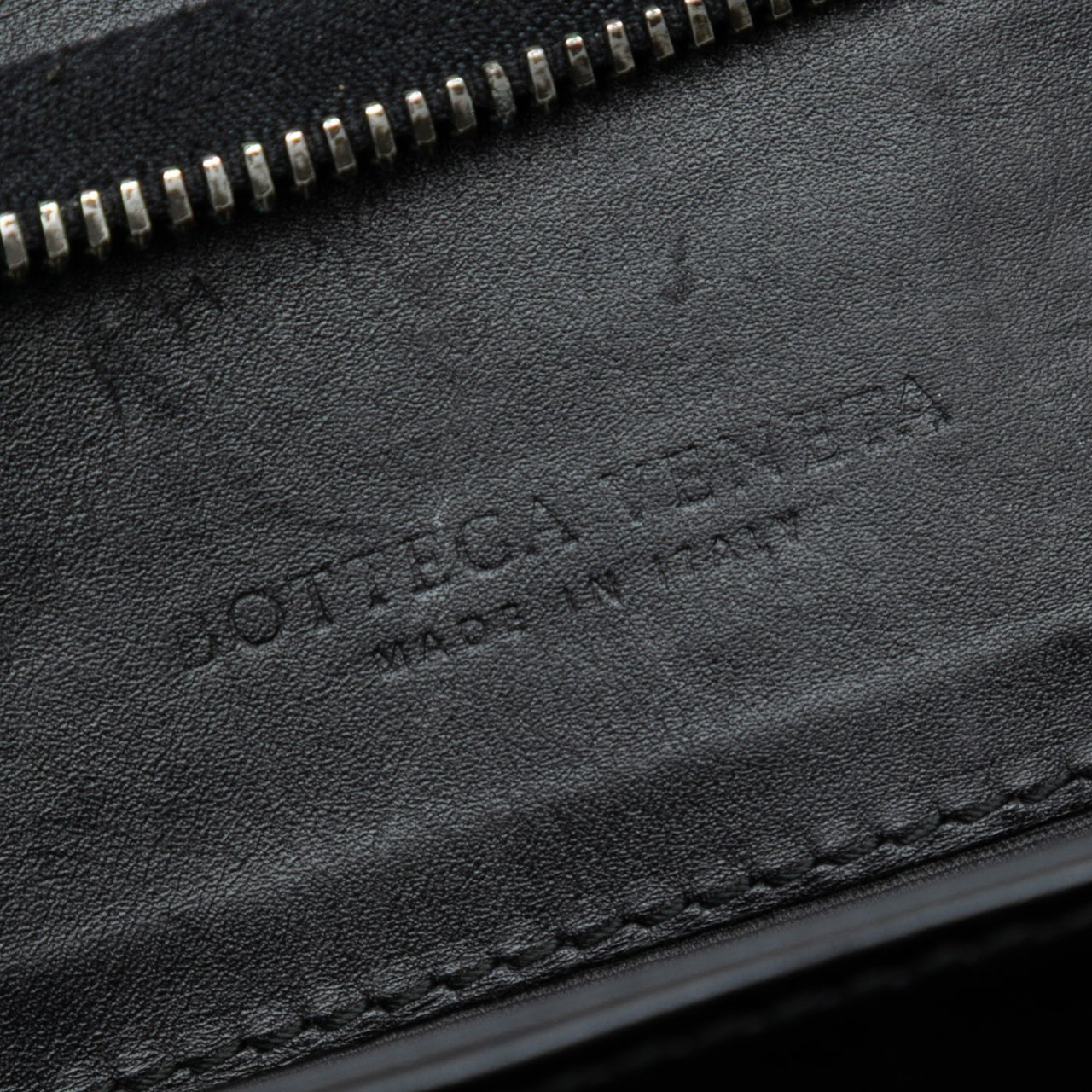 Bottega Veneta Nappa Intrecciato Business Bag Zwart