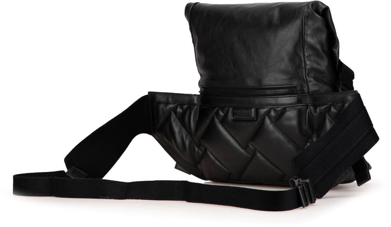 Bottega Veneta Perforated Leather Belt Bag Zwart