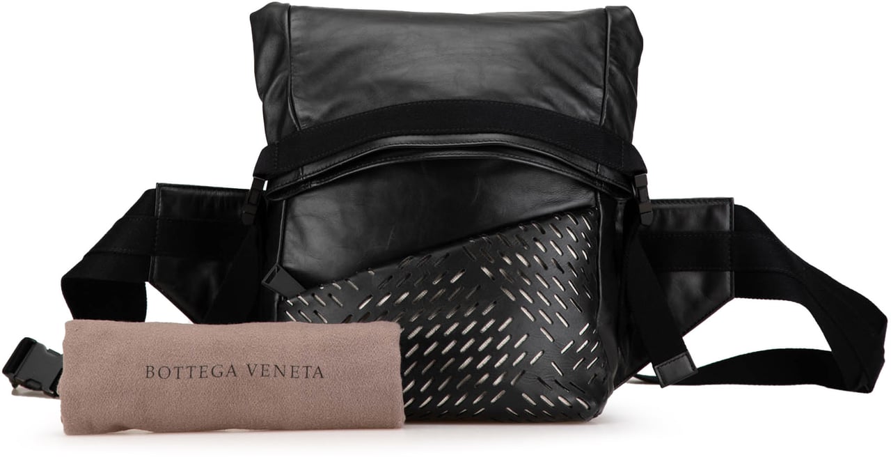 Bottega Veneta Perforated Leather Belt Bag Zwart