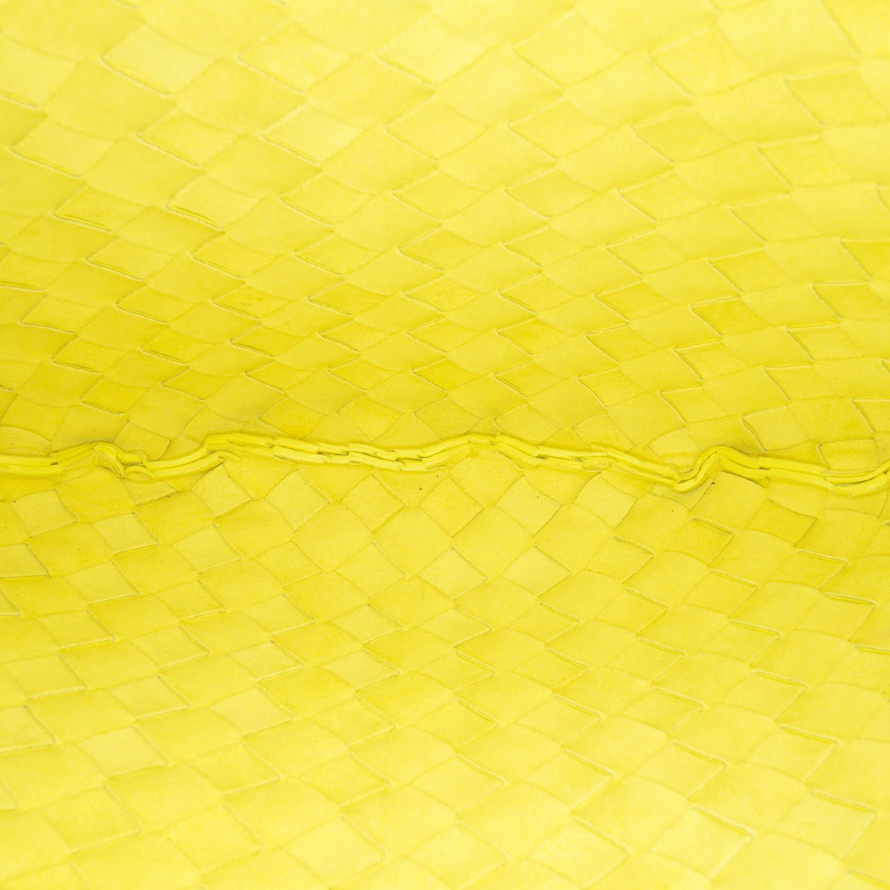 Bottega Veneta Medium Lambskin Intrecciato Turn Pouch Geel