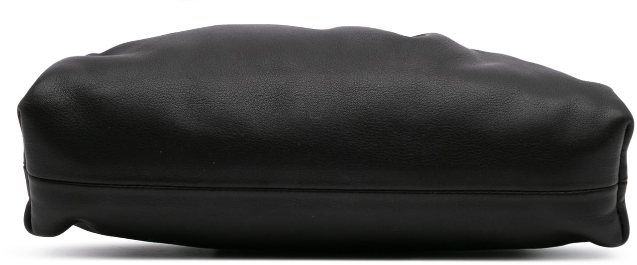 Bottega Veneta Lambskin The Mini Pouch Crossbody Zwart