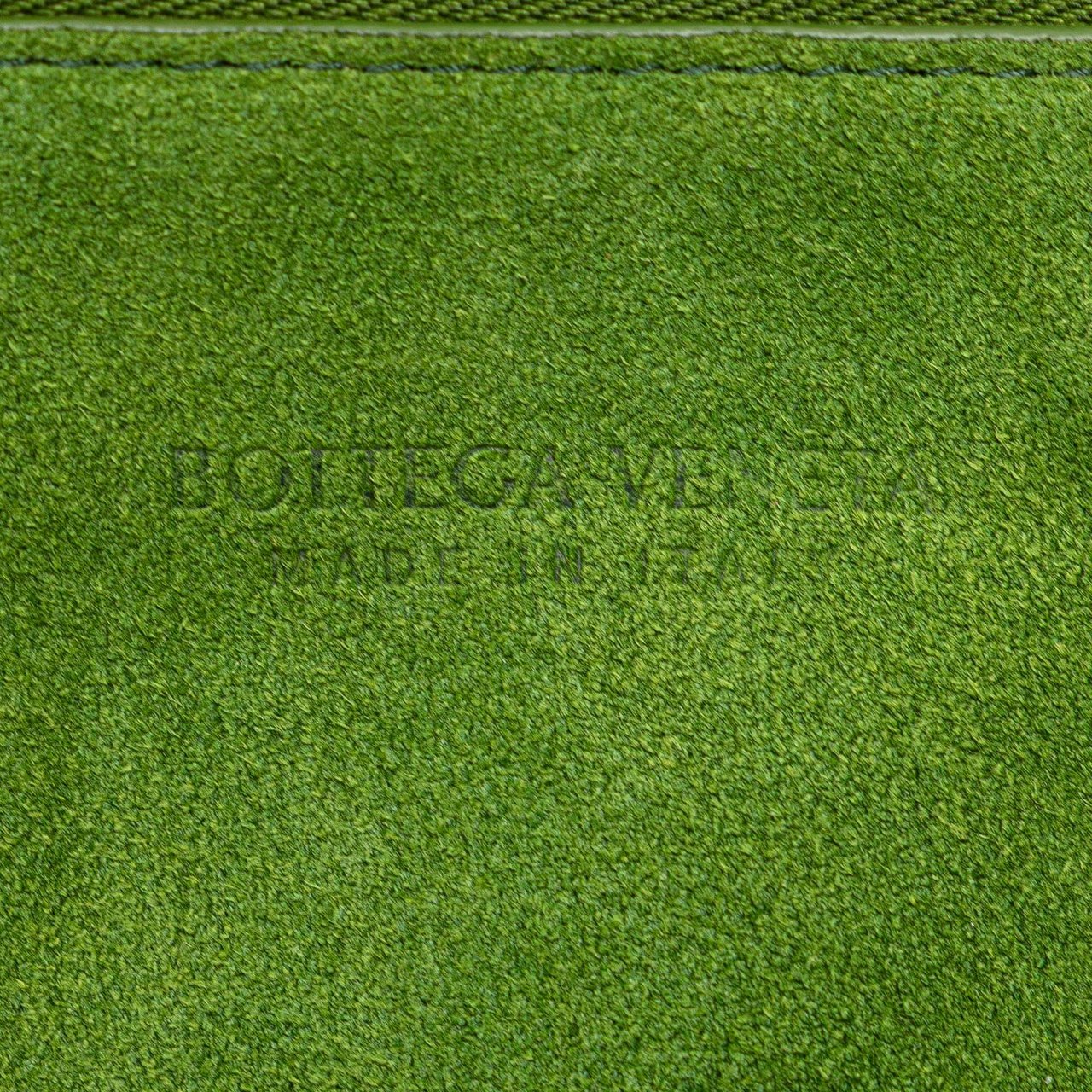 Bottega Veneta Suede Clutch Groen