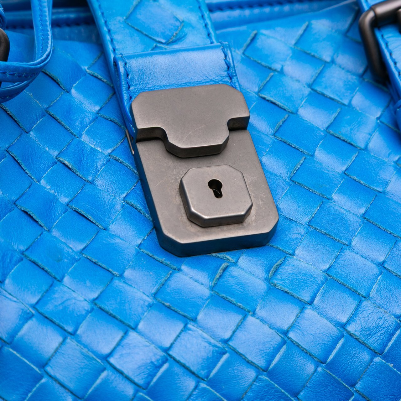 Bottega Veneta Small Nappa Intrecciato Roma Satchel Blauw