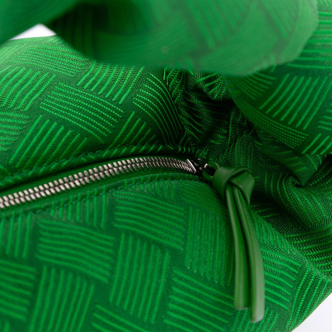 Bottega Veneta Mini Jacquard Intrecciato Double Knot Bag Groen