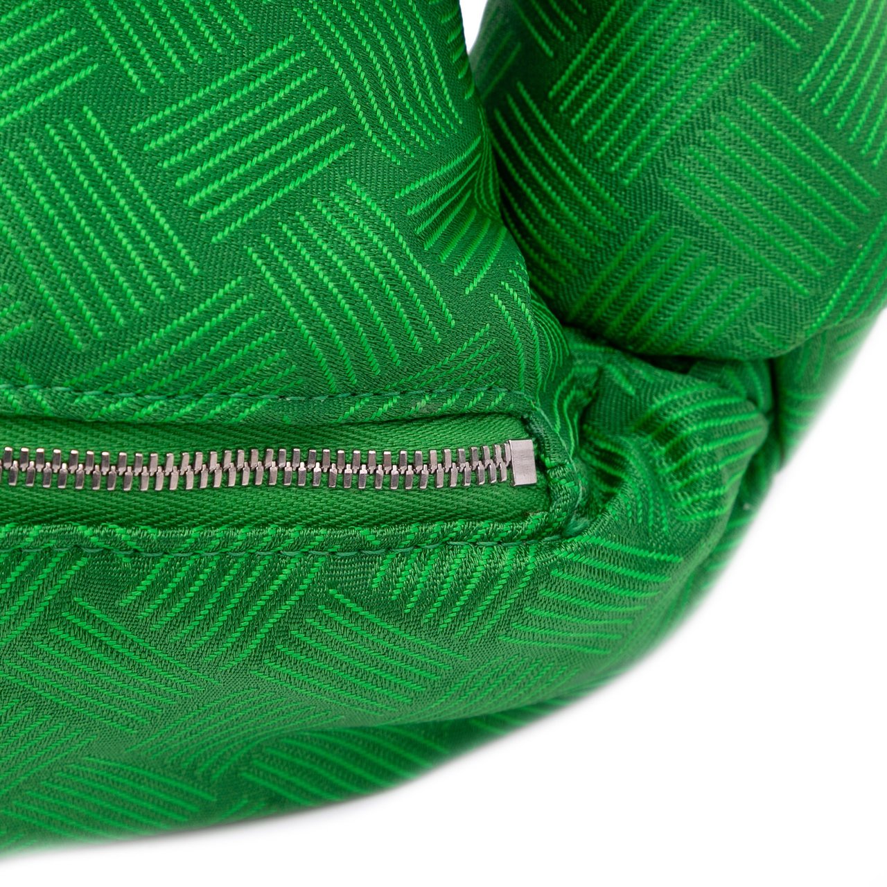 Bottega Veneta Mini Jacquard Intrecciato Double Knot Bag Groen