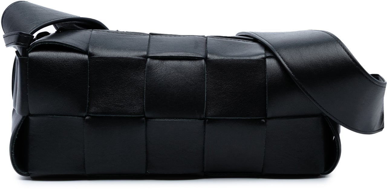 Bottega Veneta Small Lambskin Intrecciato Brick Cassette Zwart