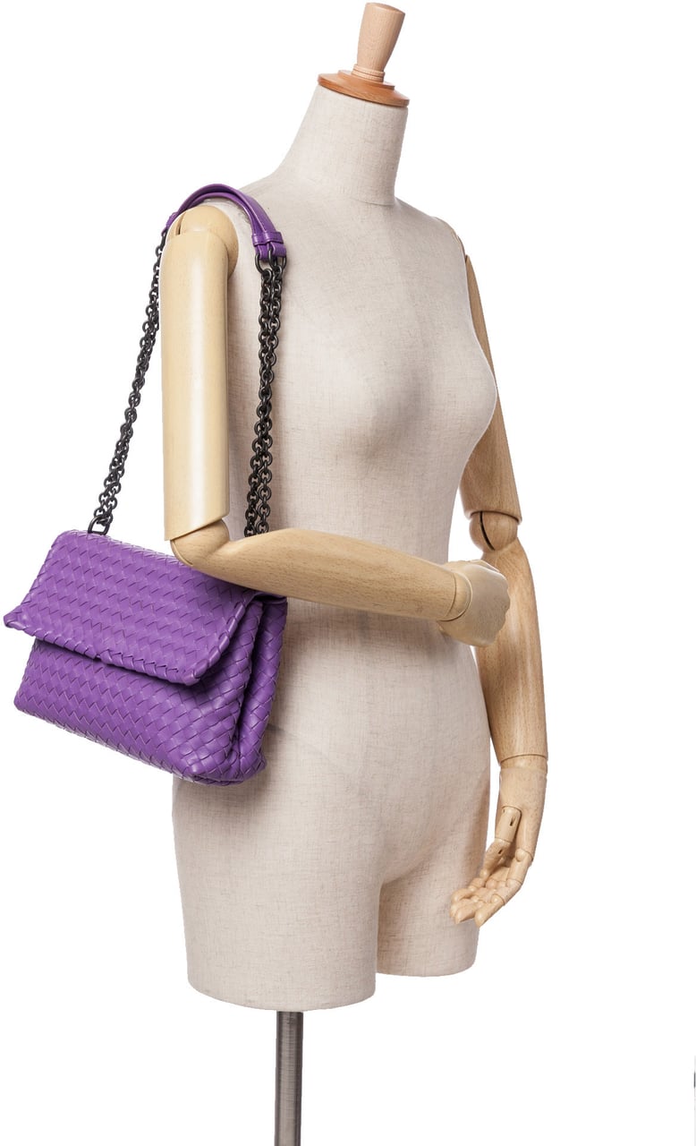 Bottega Veneta Small Nappa Intrecciato Olimpia Shoulder Bag Paars