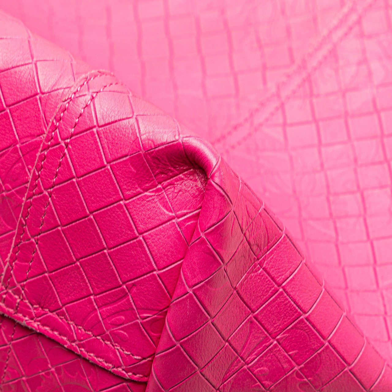 Bottega Veneta Leather Intrecciomirage Butterfly Tote Roze