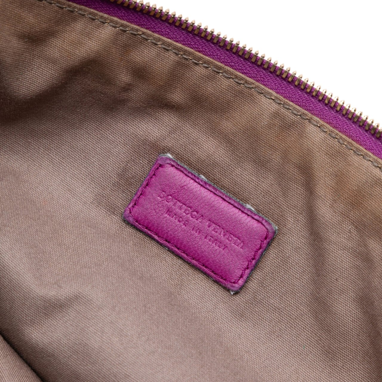 Bottega Veneta Nappa Intrecciato Cosmetic Pouch Paars