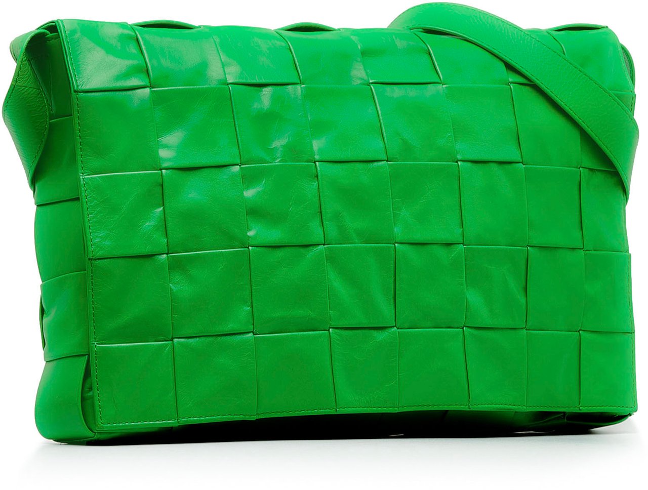 Bottega Veneta Maxi Paper Calfskin Intrecciato Cassette Crossbody Groen