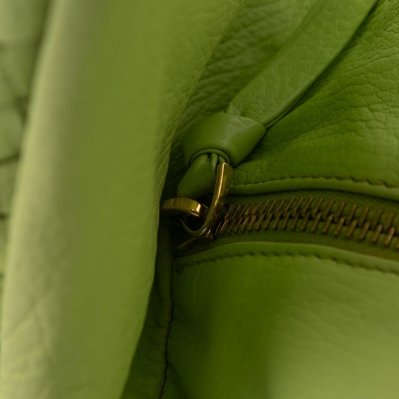 Bottega Veneta Nappa Intrecciato Knot Hobo Groen